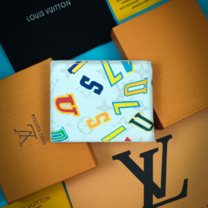 Louise Vuitton Wallet_casual_11